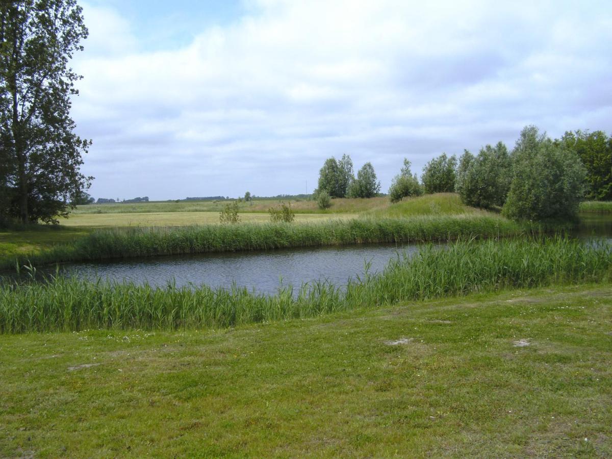 Villapark Lauwerssee Kollumerpomp Esterno foto